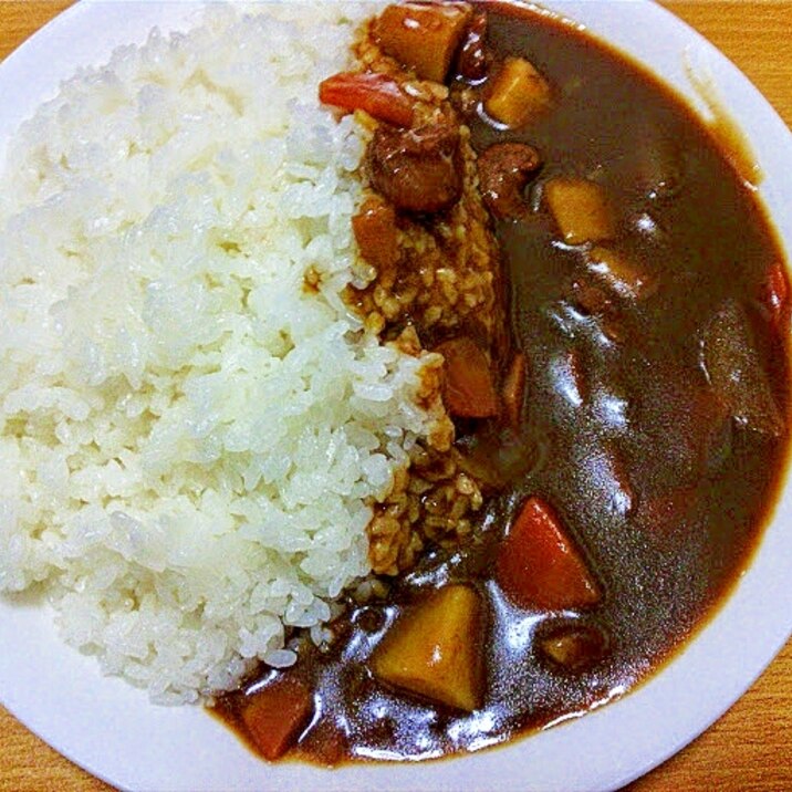 牛すじカレー